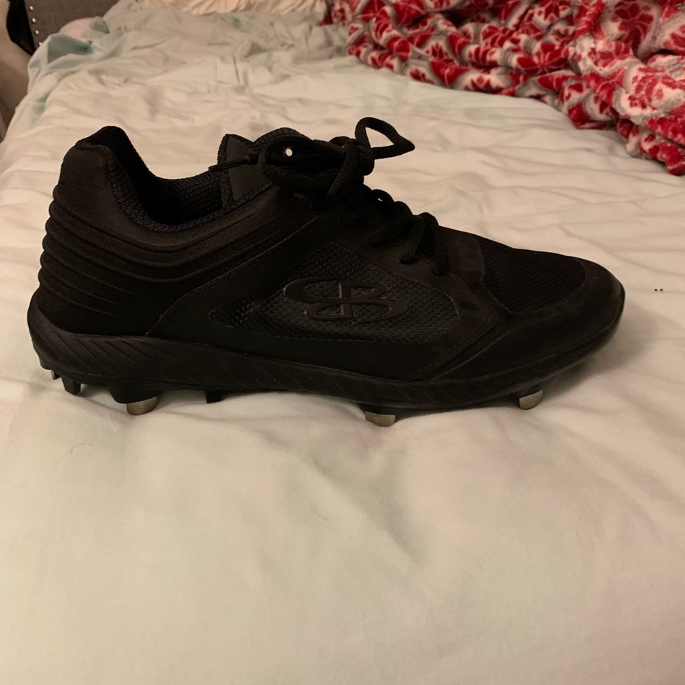 Men’s brand new Boombah Cleats